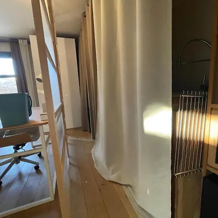 Glass And Wood Designer With Garden In Centertown Montpellier